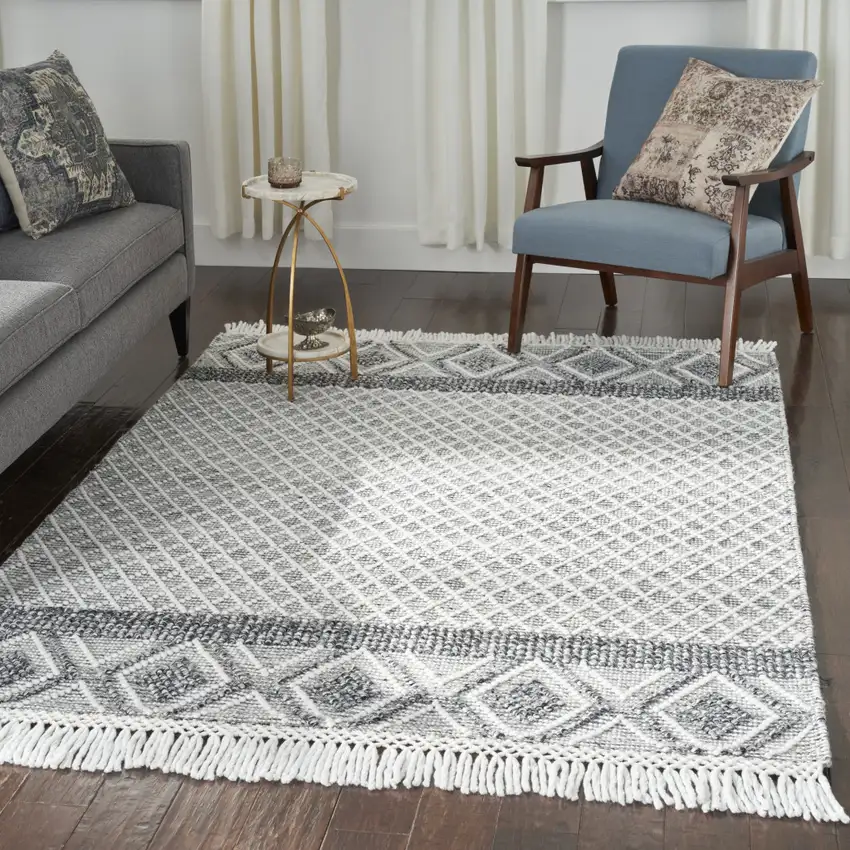 Gray and Ivory Geometric Hand Woven Area Rug With Fringe Photo 7