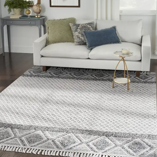 Gray and Ivory Geometric Hand Woven Area Rug With Fringe Photo 5