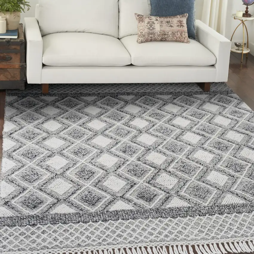 Gray and Ivory Geometric Hand Woven Area Rug With Fringe Photo 5