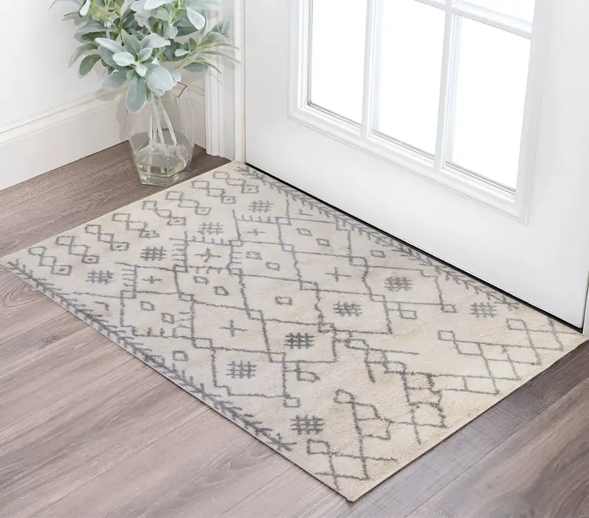 Gray and Ivory Geometric Shag Area Rug Photo 1