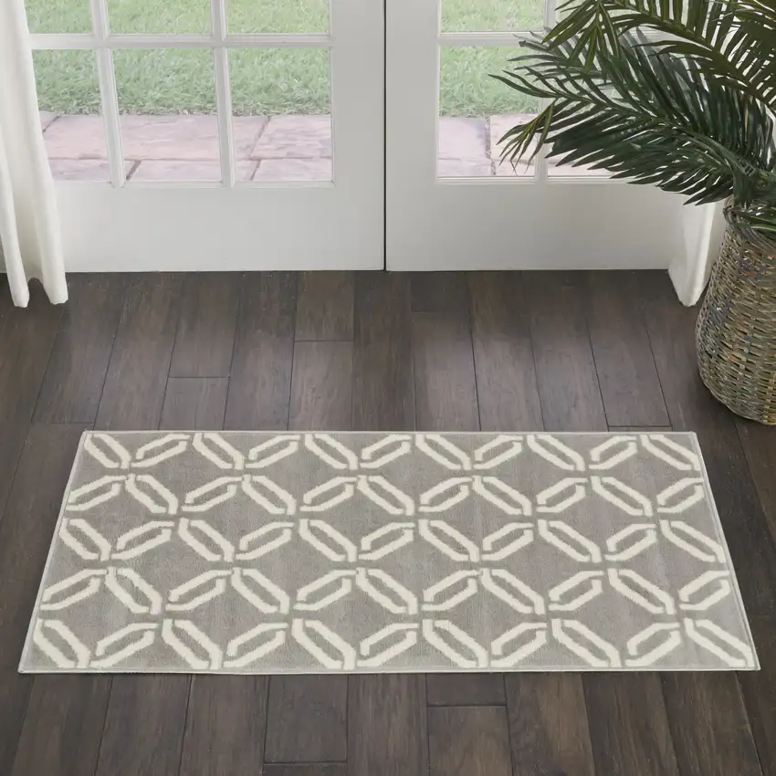 Gray and Ivory Trellis Area Rug Photo 6