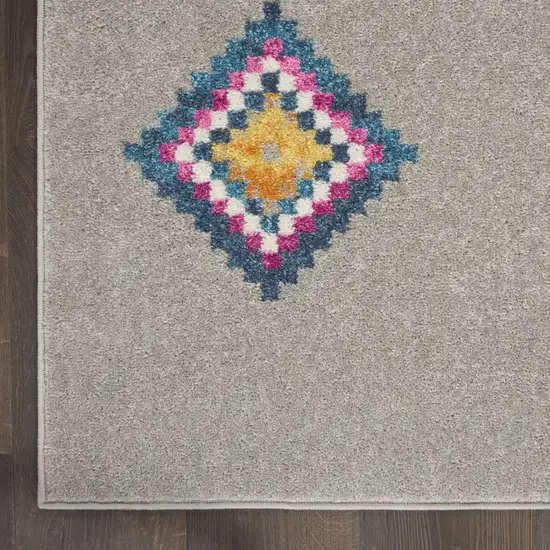 Gray And Ivory Geometric Area Rug Photo 6