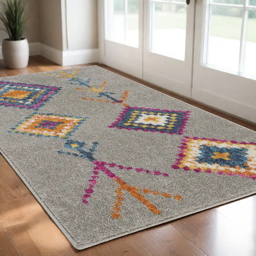 Gray Geometric Berber Area Rug Photo 1