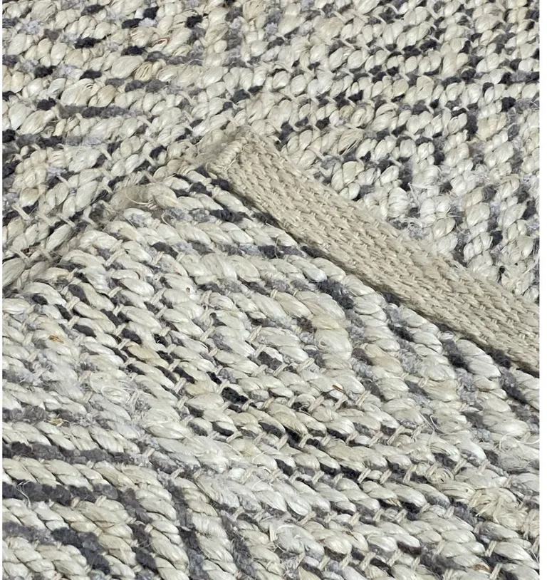 Gray and White Diamonds Area Rug Photo 3