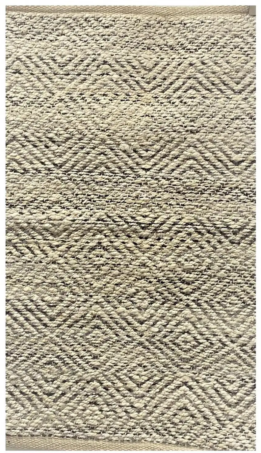 Gray and White Diamonds Area Rug Photo 1