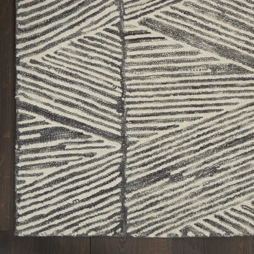 Gray and White Wool Abstract Area Rug Photo 9