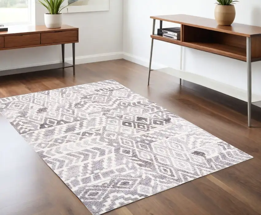 Gray and White Wool Abstract Geometric Hand Tufted Area Rug Photo 1
