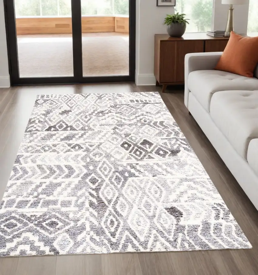 Gray and White Wool Abstract Geometric Hand Tufted Area Rug Photo 1