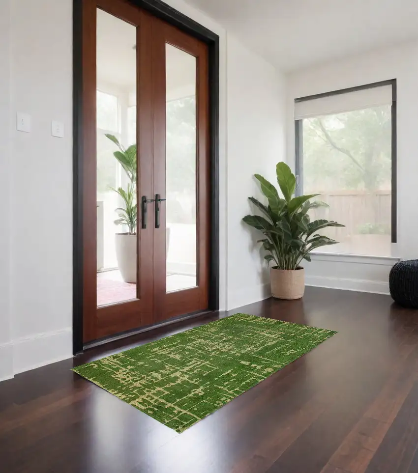 Green Abstract Non Skid Area Rug Photo 1
