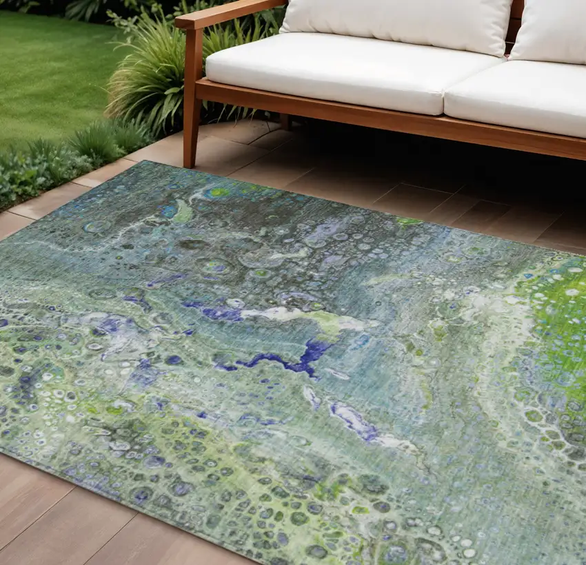 Green Abstract Washable Non Skid Indoor Outdoor Area Rug Photo 1