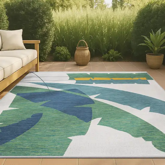 Green And Cream Abstract Indoor Outdoor Area Rug Photo 4