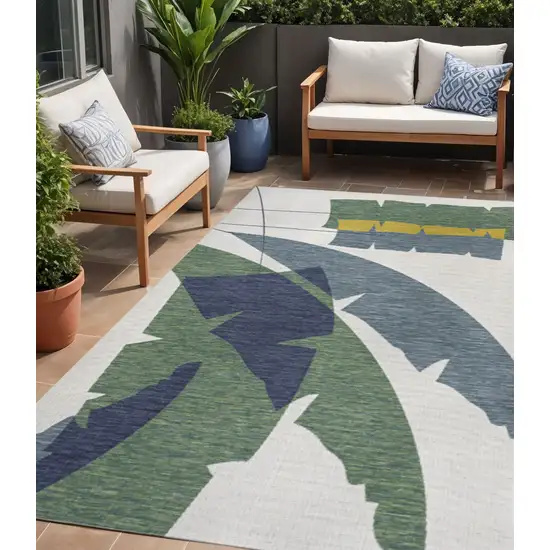 Green And Cream Abstract Indoor Outdoor Area Rug Photo 1