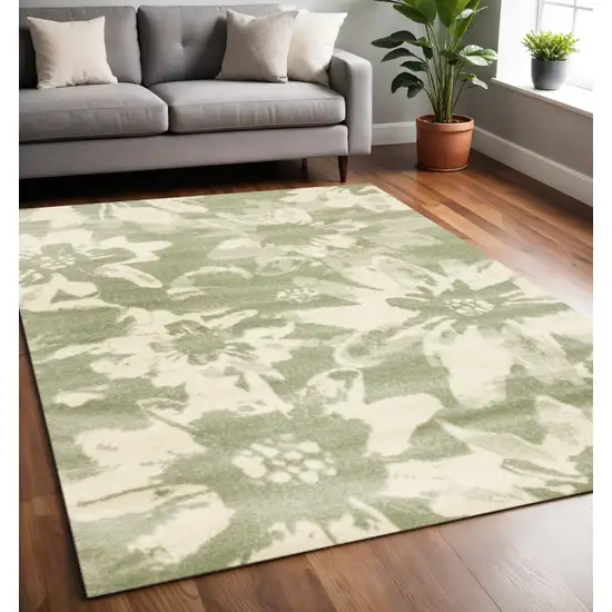 Green And Cream Botanical Leaves Area Rug Photo 1