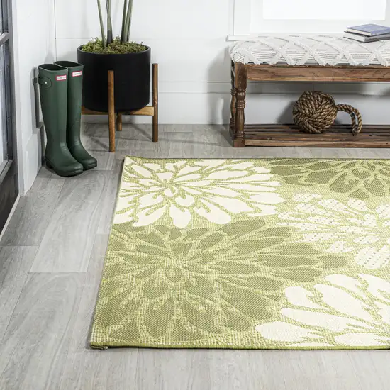 Green And Cream Floral Indoor Outdoor Area Rug Photo 6