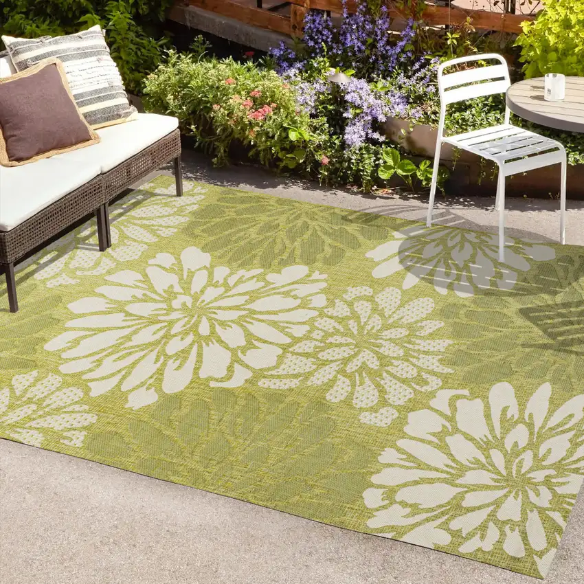 Green And Cream Floral Indoor Outdoor Area Rug Photo 9