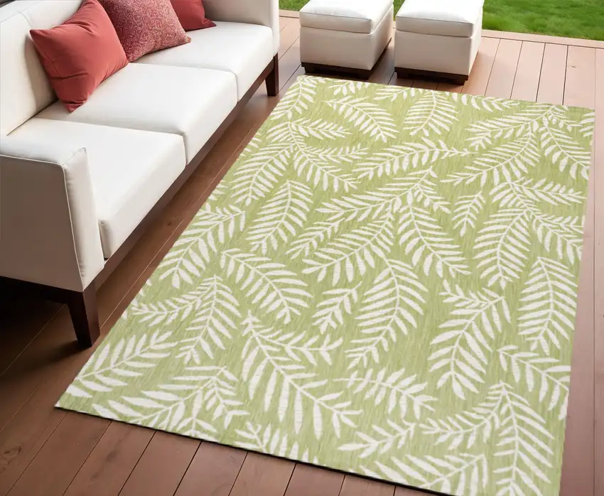 Green And Cream Floral Indoor Outdoor Area Rug Photo 1