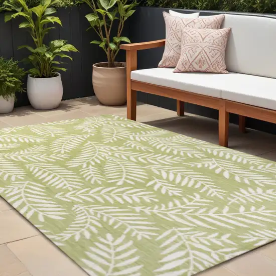 Green And Cream Floral Indoor Outdoor Area Rug Photo 1