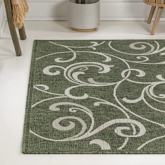 Green And Cream Floral Indoor Outdoor Area Rug Photo 6