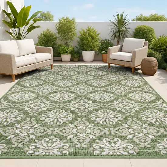 Green And Cream Floral Indoor Outdoor Area Rug Photo 4