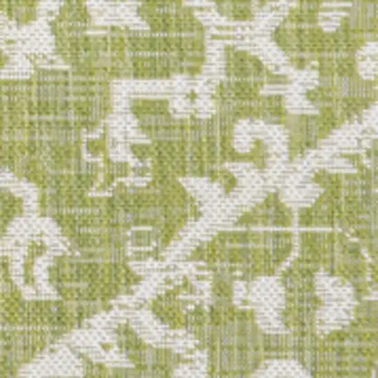 Green And Cream Medallion Indoor Outdoor Area Rug Photo 2
