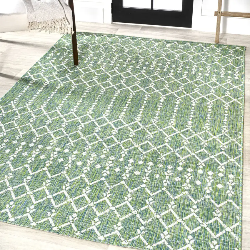 Green And Cream Trellis Indoor Outdoor Area Rug Photo 5