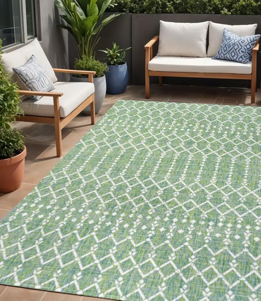 Green And Cream Trellis Indoor Outdoor Area Rug Photo 1