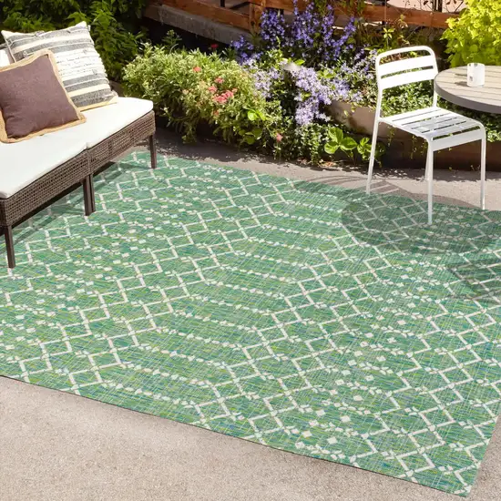 Green And Cream Trellis Indoor Outdoor Area Rug Photo 9
