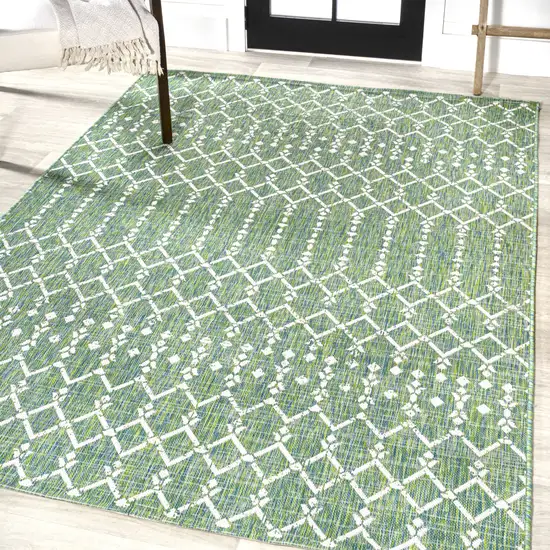 Green And Cream Trellis Indoor Outdoor Area Rug Photo 5