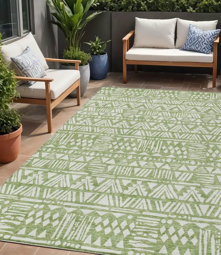 Green And Ivory Southwestern Washable Indoor Outdoor Area Rug Photo 1