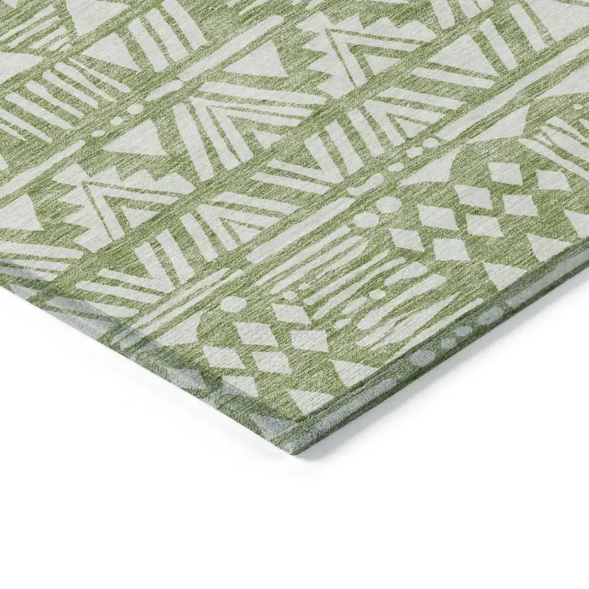 Green And Ivory Southwestern Washable Indoor Outdoor Area Rug Photo 4