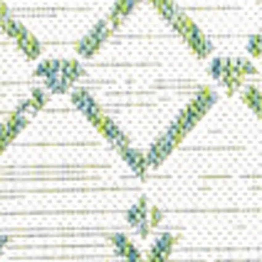 Green And Ivory Trellis Indoor Outdoor Area Rug Photo 3