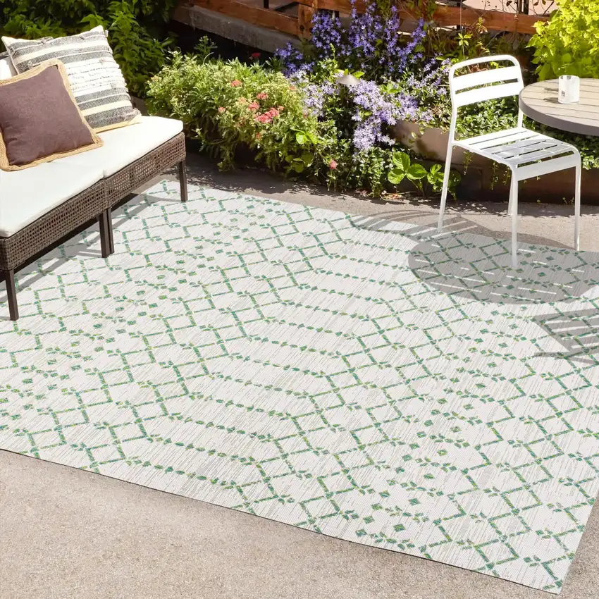 Green And Ivory Trellis Indoor Outdoor Area Rug Photo 9