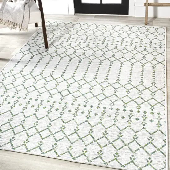 Green And Ivory Trellis Indoor Outdoor Area Rug Photo 5