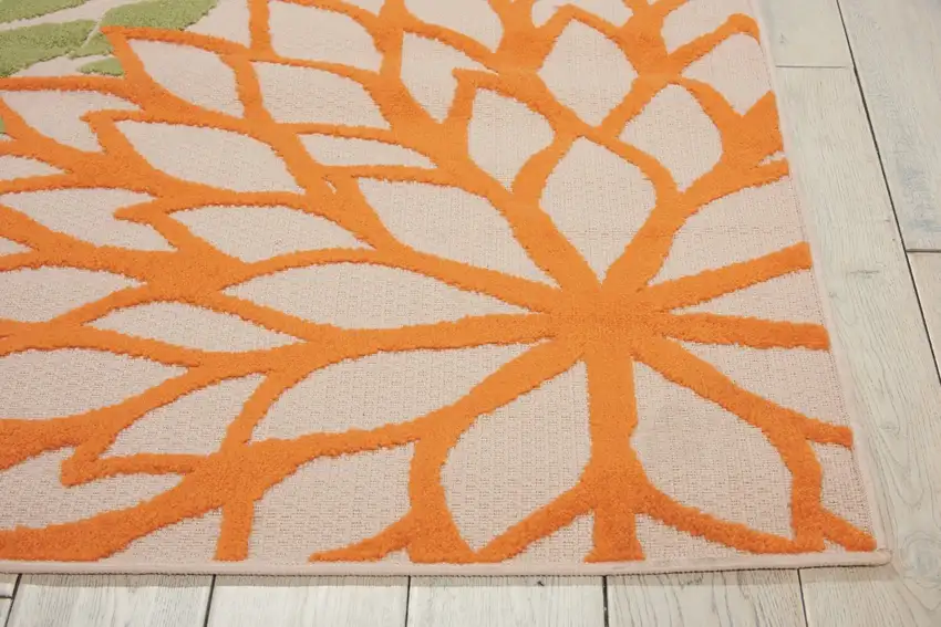Green Floral Indoor Outdoor Area Rug Photo 4