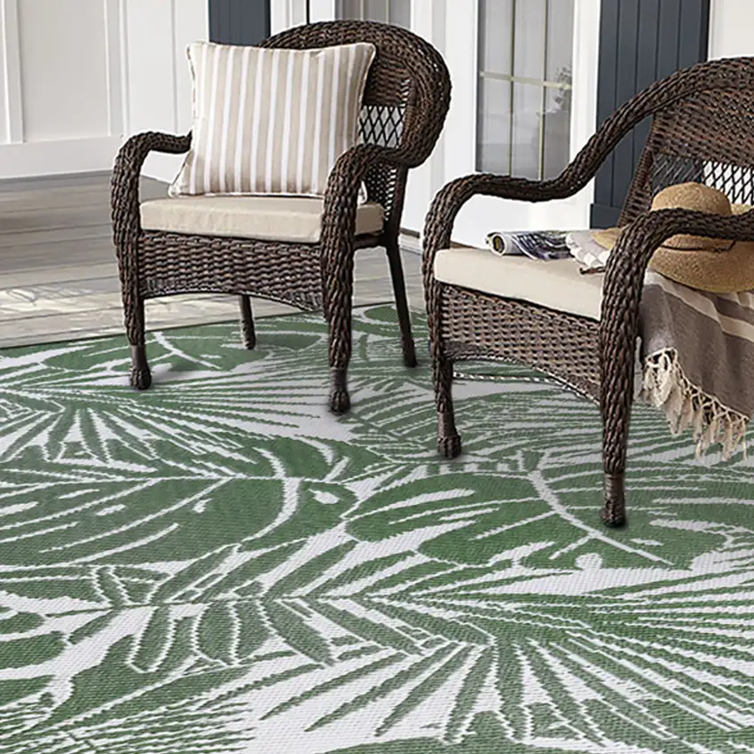 Green Floral Indoor Outdoor Area Rug Photo 6