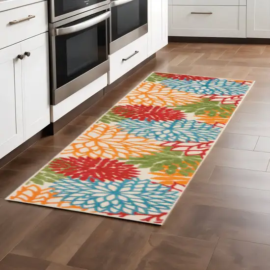 8' Green And Ivory Indoor Outdoor Area Rug Photo 1