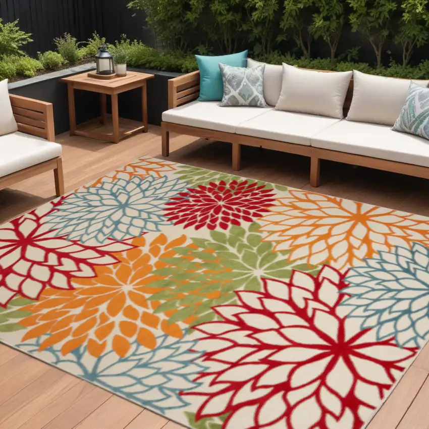 Green Indoor Outdoor Area Rug Photo 1