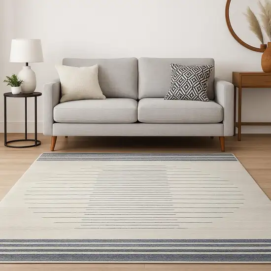 Green Geometric Area Rug Photo 1