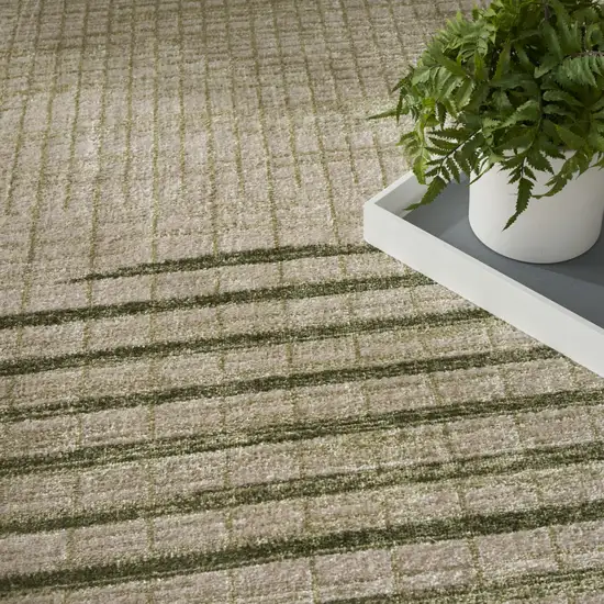 Green Geometric Area Rug Photo 6