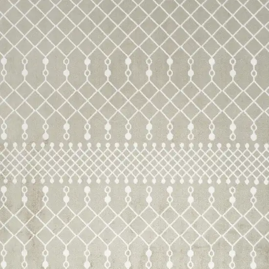 Green Geometric Area Rug Photo 8