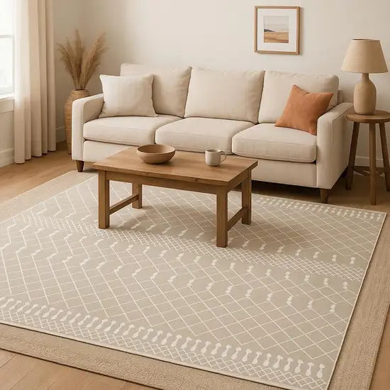 Green Geometric Area Rug Photo 1