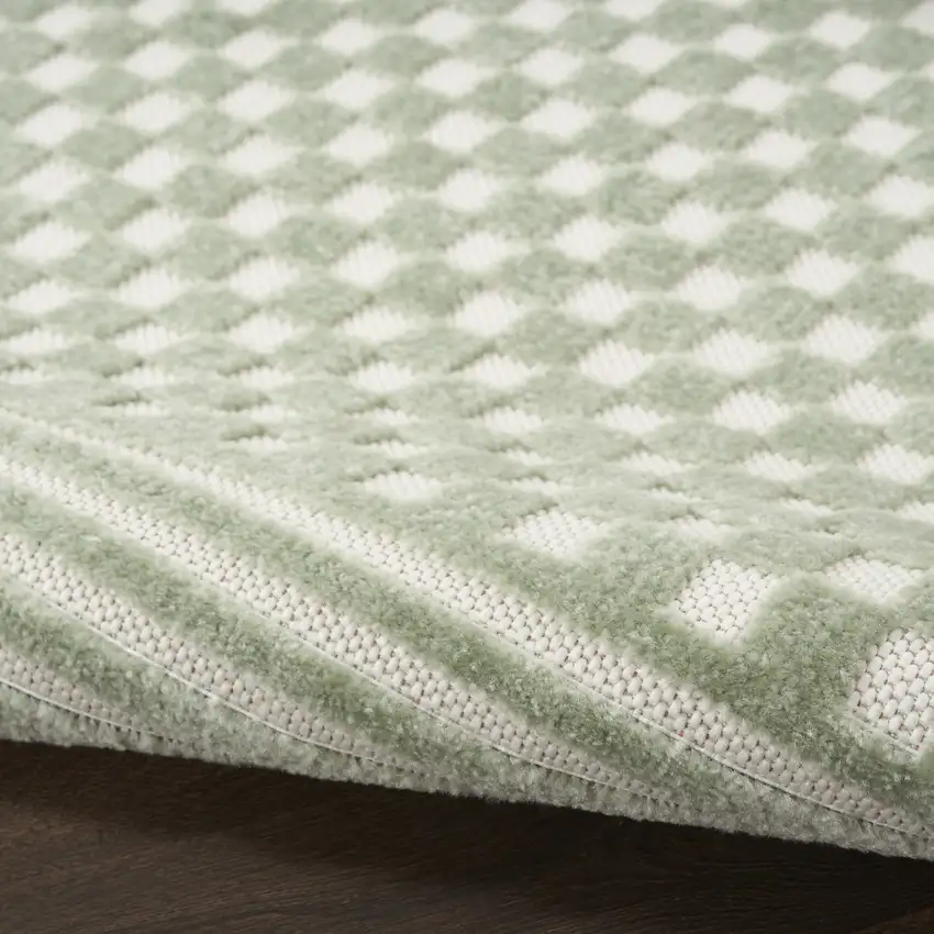 Green Geometric Area Rug Photo 9