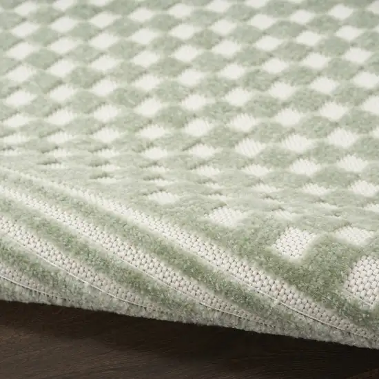 Green Geometric Area Rug Photo 9