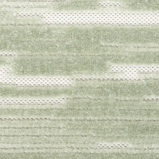 Green Geometric Area Rug Photo 3