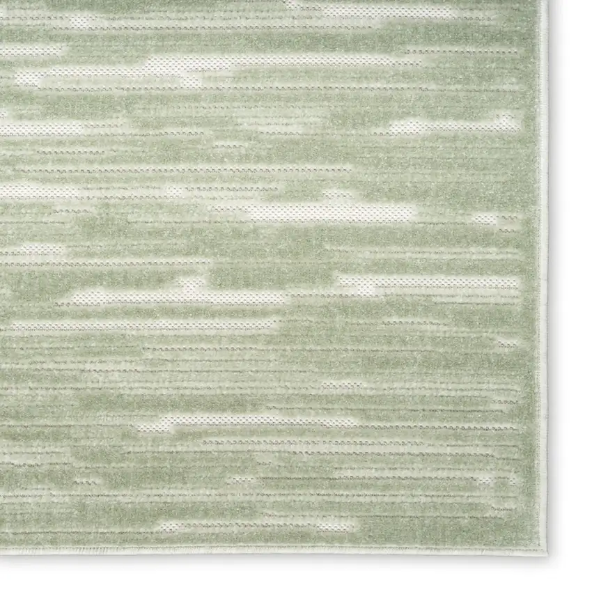 Green Geometric Area Rug Photo 4