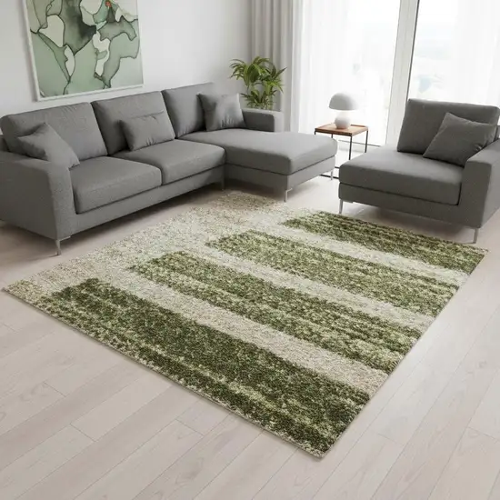 Green Geometric Power Loom Area Rug Photo 1