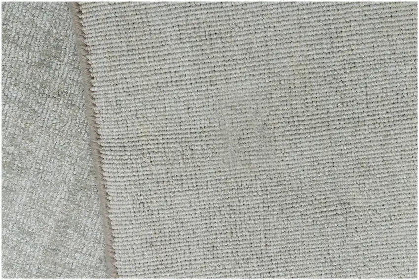 Green Hand Loomed Area Rug Photo 9