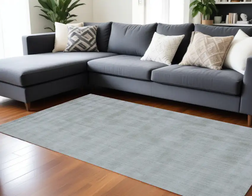 Green Hand Loomed Area Rug Photo 1