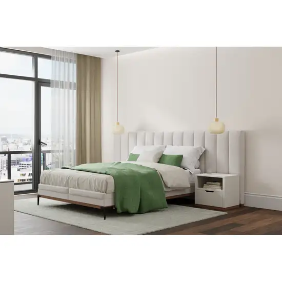 Green Hand Woven Area Rug Photo 5