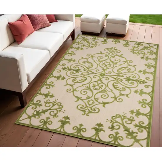 Green Damask Indoor Outdoor Area Rug Photo 1